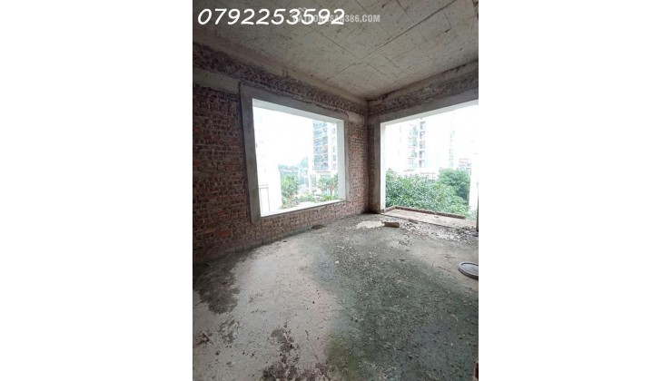 Bán Nhà Nguyễn Tuân. Thanh Xuân. Diện tích 107m x5 tầng. Mặt tiền 8.5m. Giá Bán 75 tỷ